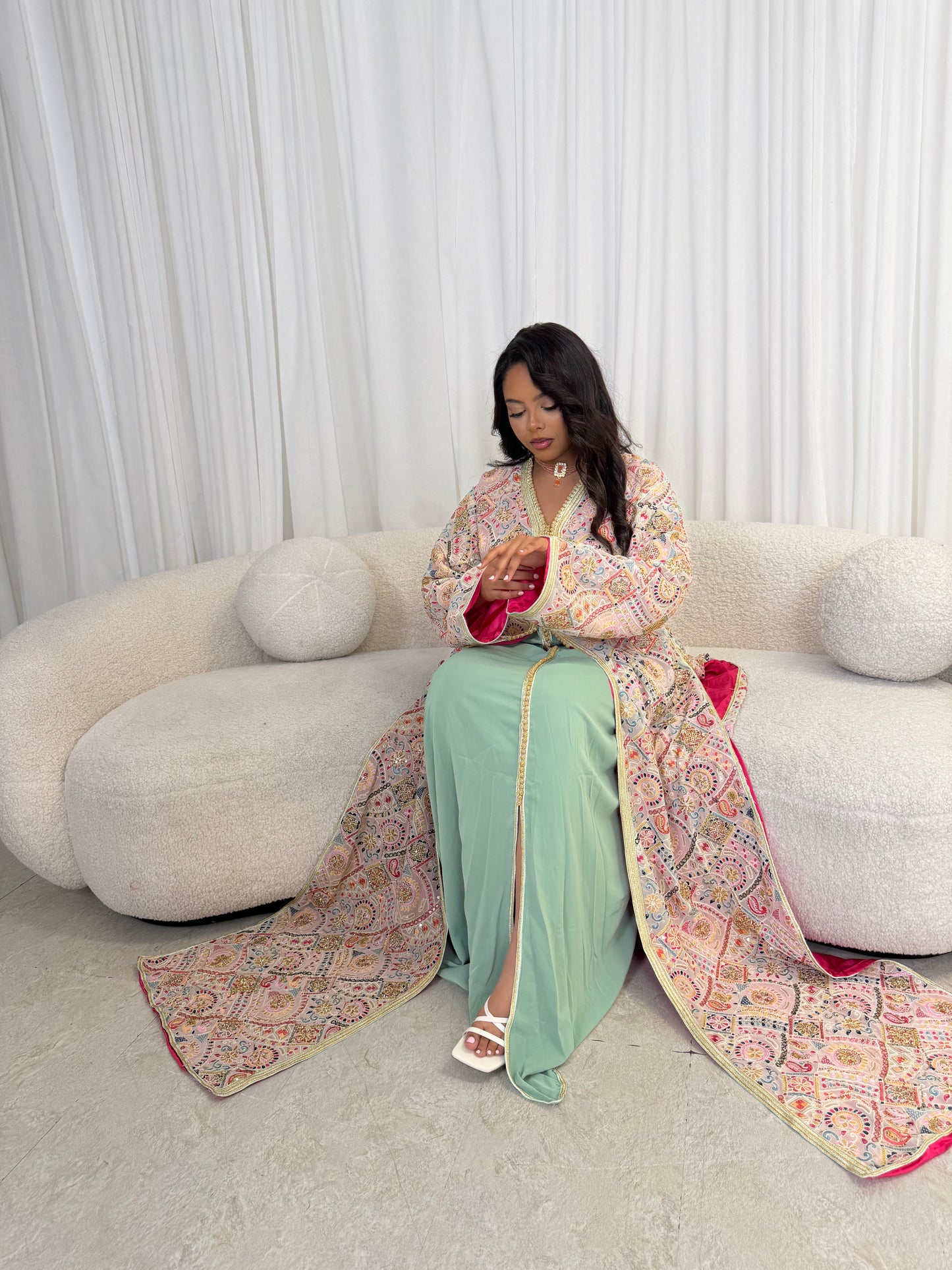 Rose Royale Takshita