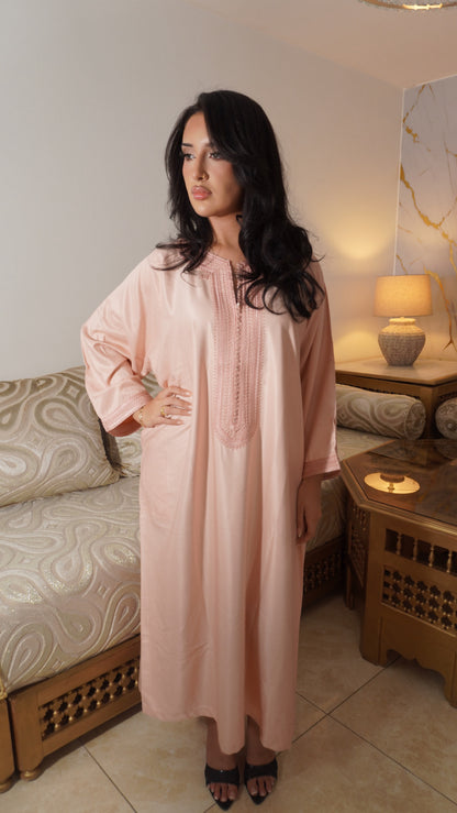 Blush Thobe