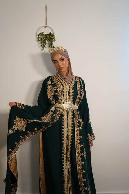 Emerald Layali Takshita